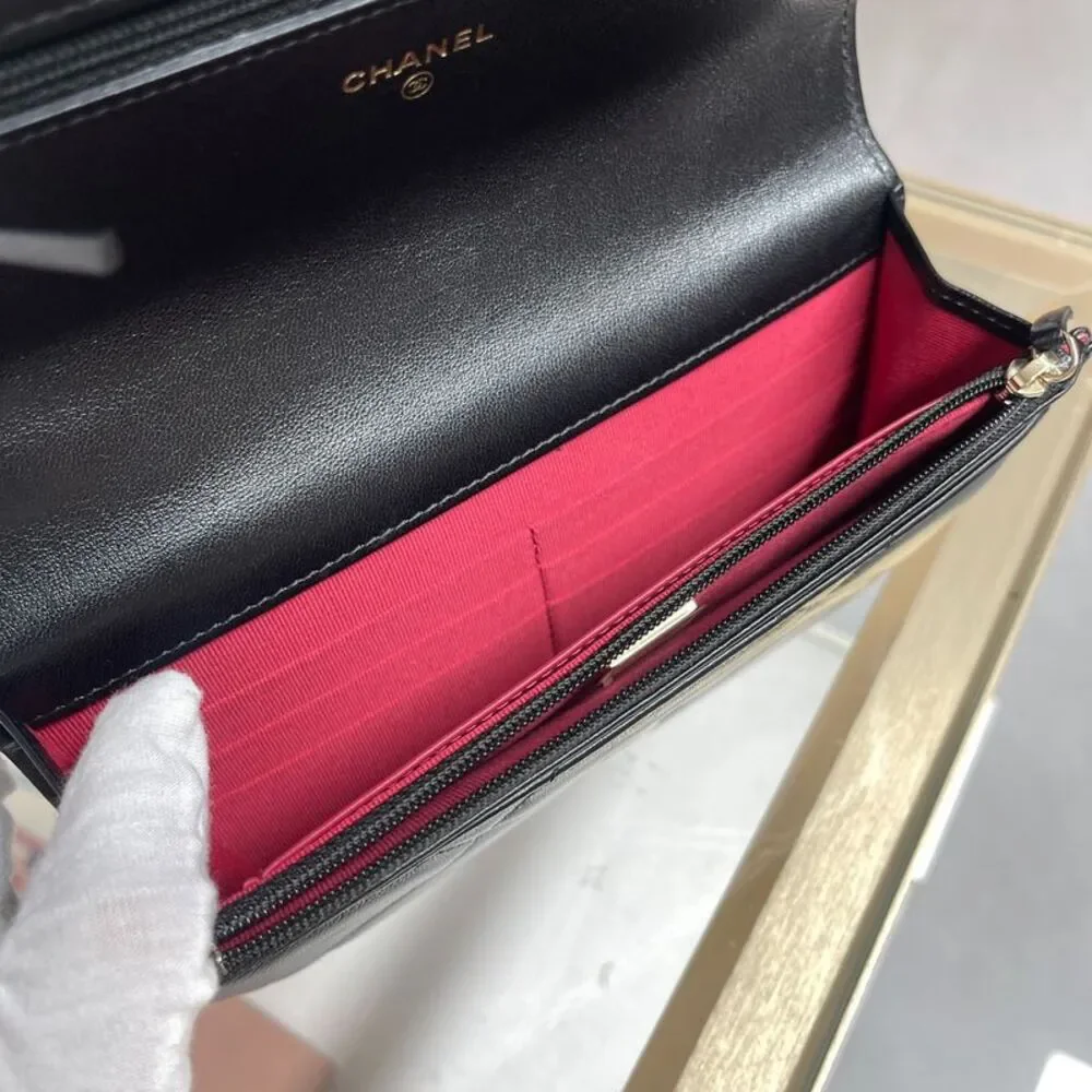 Chanel Women Pre-Loved Bag Very Good Condition